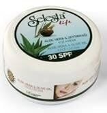 Selesta Life Aloe-Vera Zeytinyağı Yüz Kremi 30 Faktör Güneş Korumalı 100ml