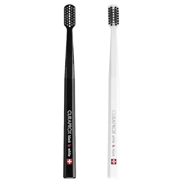 Curaprox Black is White Aktif Karbon Uçlu İkili Diş Fırçası